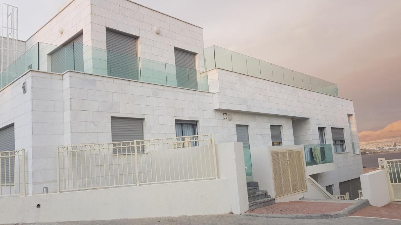 Villalis Villa